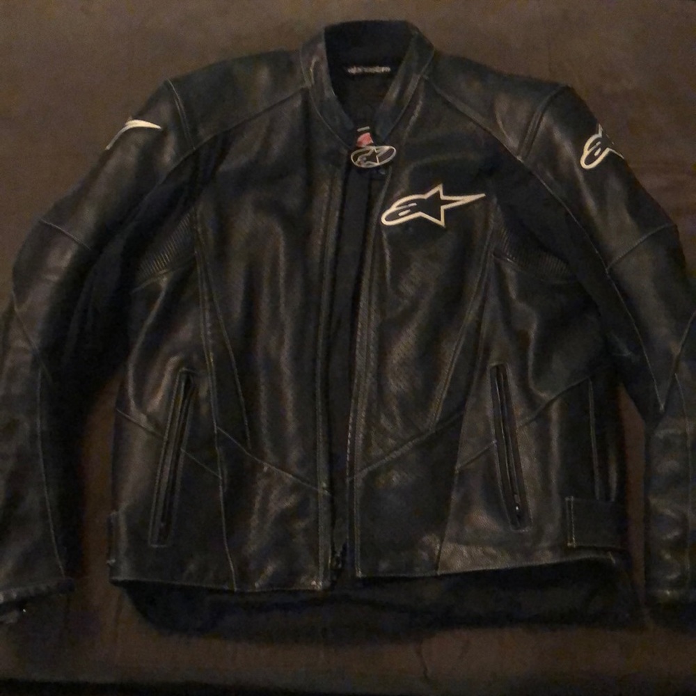 Men’s Leather Motorcycle Jacket